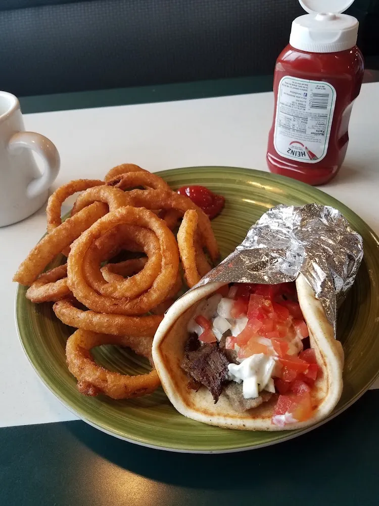 Gyro with Onion Rings